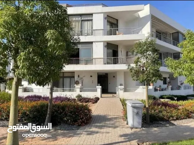 165 m2 3 Bedrooms Apartments for Sale in Cairo First Settlement