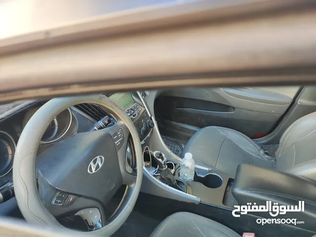 Used Hyundai Sonata in Tripoli