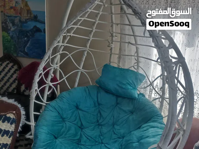 مرجيحة مستعمله نوعيه ممتازه تتحمل أوزان ثقيله ثابته متزنه لون ابيض للبيع