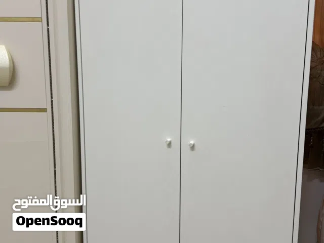 كبت أطفال للبيع لون ابيضّ لا يوجد به كسر او خدش أبدا أبدا قسم تعليق وتقصيف ، الكبت متوسط الحجم