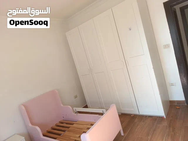 غرفه نوم ايكيا شبابيه بحاله جيده جدا