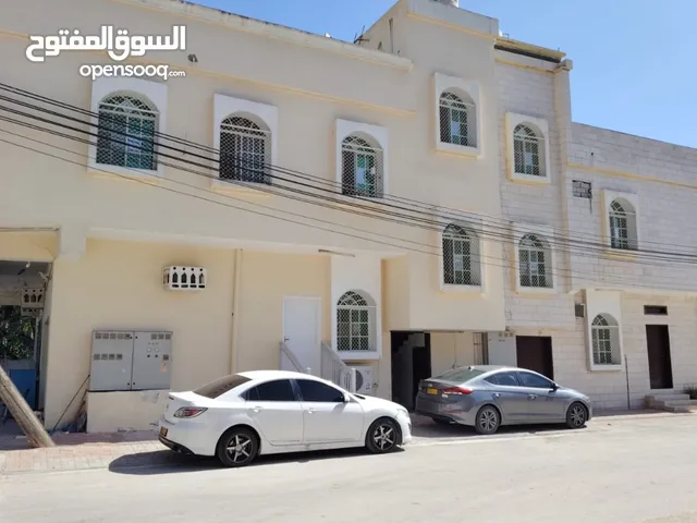 Two apartments for rent in Salalah close to center شقتين للإيجار السنوي غير مفروش في صلالة