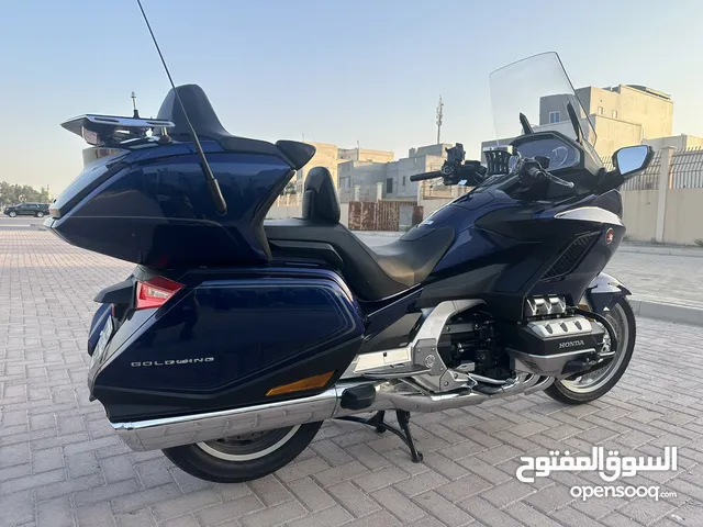 Honda gold wing