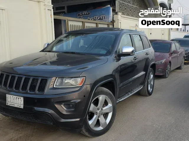 جيب كراند شيروكي بلاك توب 2015