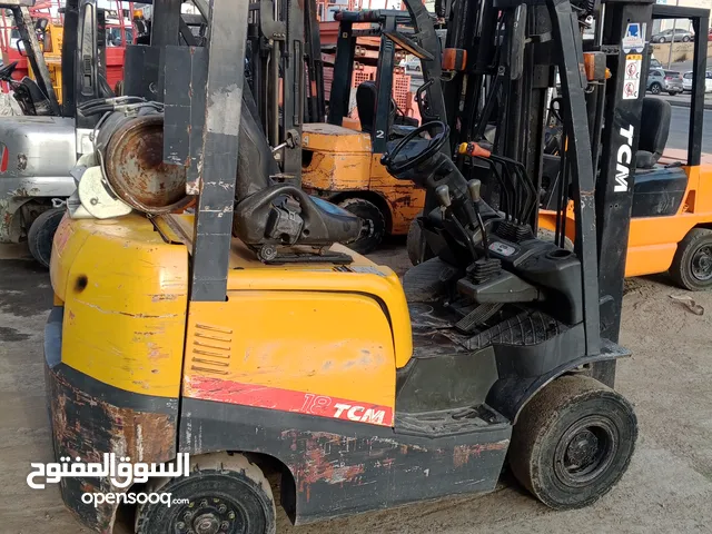 رافعات شوكية للبيع وايجار اليومي والشهري