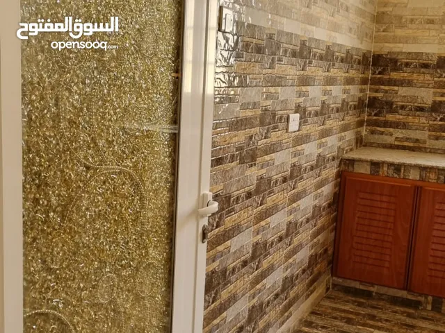 135 m2 3 Bedrooms Townhouse for Rent in Al Batinah Rustaq