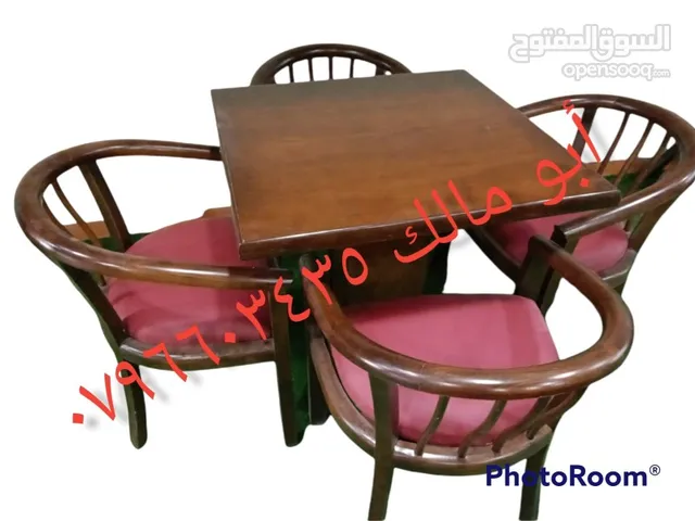 كرسي مقعد منجد الطلب خشب زان مناسب للكفيهات والمطاعم والمقاهي