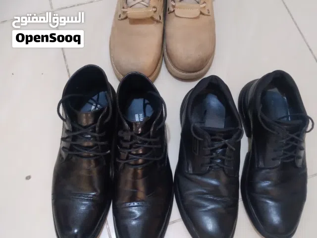 أحذية رجالي مستعمل للبيع