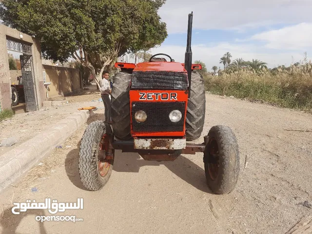 1986 Tractor Agriculture Equipments in Qena