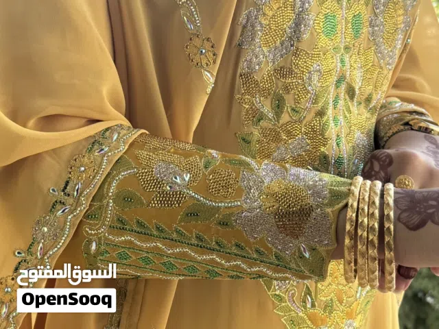 ثوب عربي  جديد ومقاسه من لارج لإكس لارج