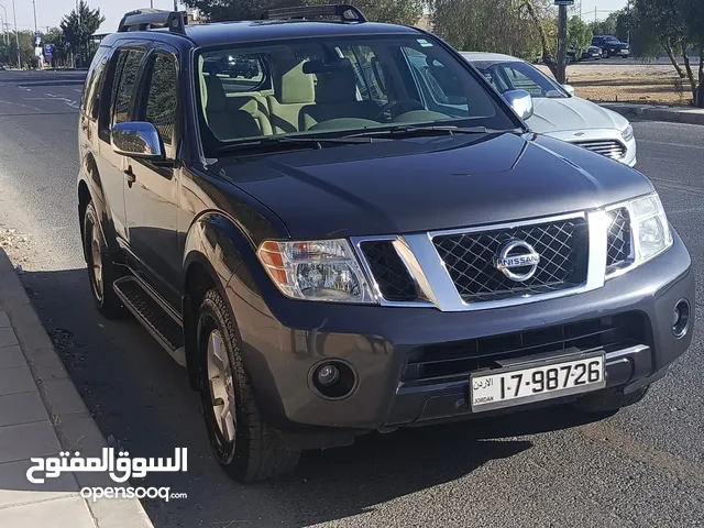 Used Nissan Pathfinder in Amman