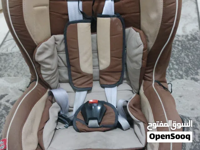 كرسي سيارة للاطفال