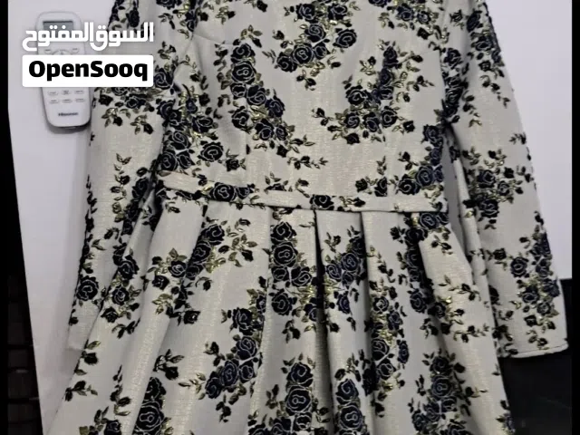 اي فستان راقي ثقيل بالاعلان ب35