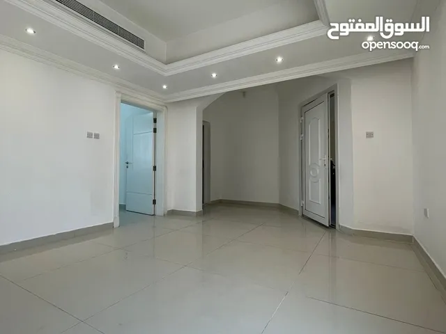 300 m2 2 Bedrooms Apartments for Rent in Abu Dhabi Mohamed Bin Zayed City