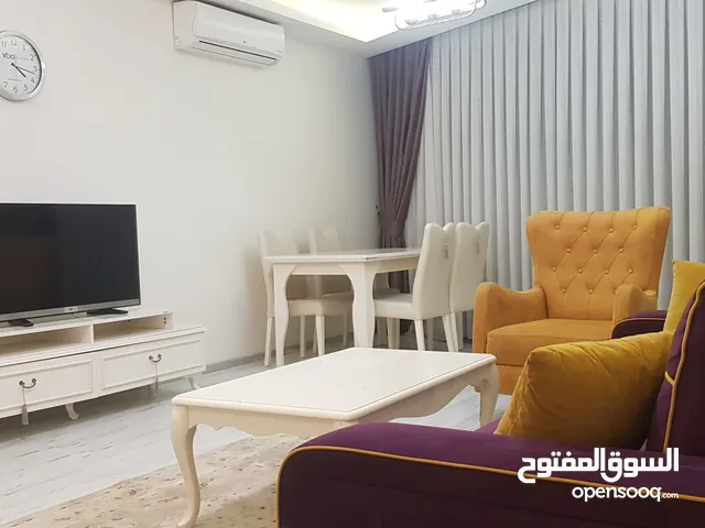شقة مفروشة 3 غرف وصالة في مركز مدينة اسطنبول داخل مجمع فندقي للايجار اليومي اقرأ المزيد في موقع سوق