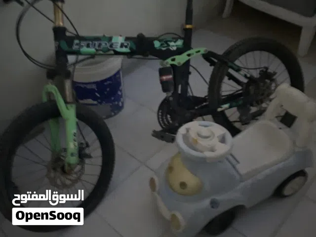 سيكل تباديل مافي كرسي والسلسله خربانه والسياره معاه هديه 7 قابل للتفاوض