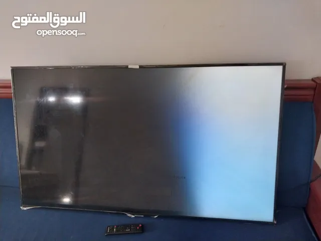Smart samsung Tv with a defect in the LED.  شاشة سامسونج سمارت بها عطل محتمل في الاضاءة الخلفية