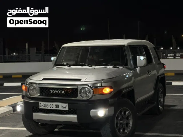Used Toyota FJ in Misrata