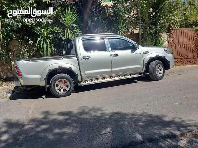 Toyota Hilux 2012 in Amman