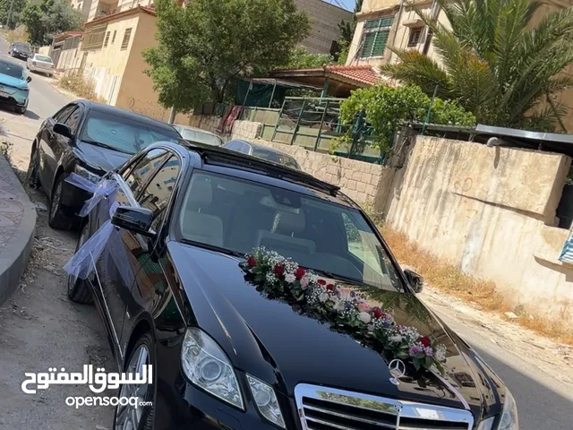 سيارات للايجار اعراس او مناسبات السعر مزين جاهز ابتداءاً من 49 دينار يوجد توصيل خدمة VIP كبار عملاء
