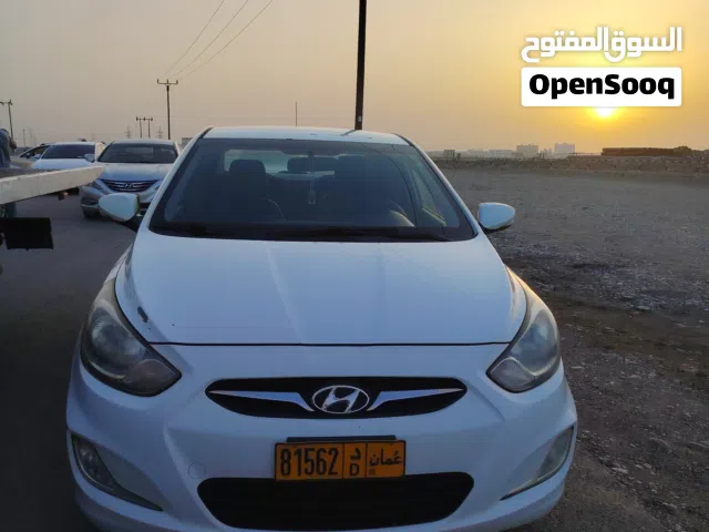 2014 هيونداي اكسنت SE