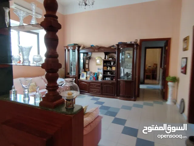 شقة للإيجار شارع الوادي