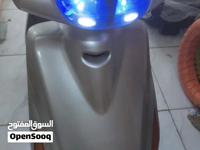 فراشه نضيفه استخدام لطيف كامله بدون نقص