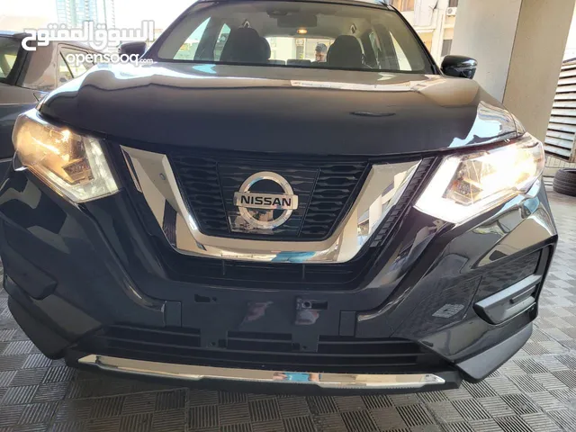 Nissan rogue SV 2019