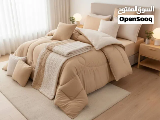 للحافات عرائسيه فخمه وسعر جدا مغري 8قطع منفوخ مكرمش ثقيل درجه أولى عالي الجودة من أرقى أنواع الحافات