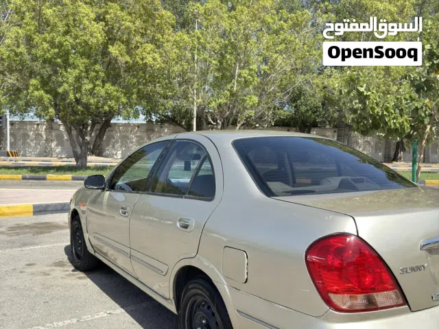 2004 Nissan Sunny Standard