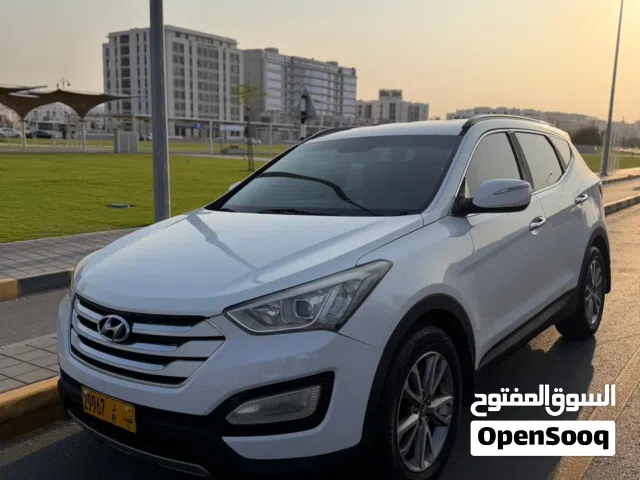 2014 هيونداي سنتافي Standard