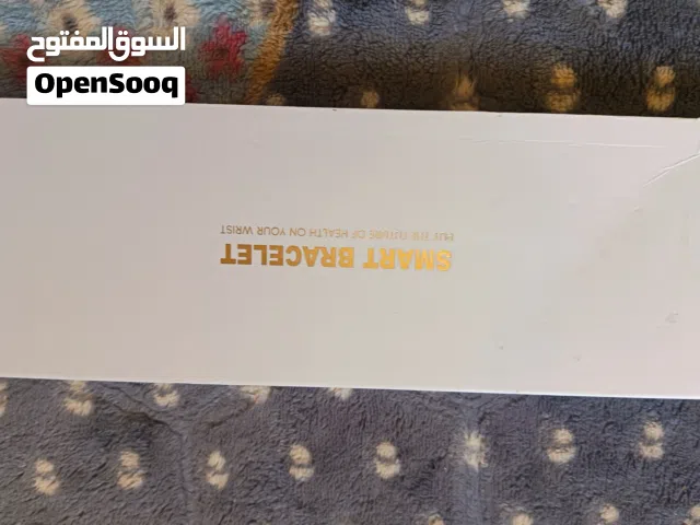 سوار ذكي أنيق يتابع صحتك ونشاطك اليومي، إشعارات فورية وبطارية تدوم طويلًا. خيارك المثالي!
