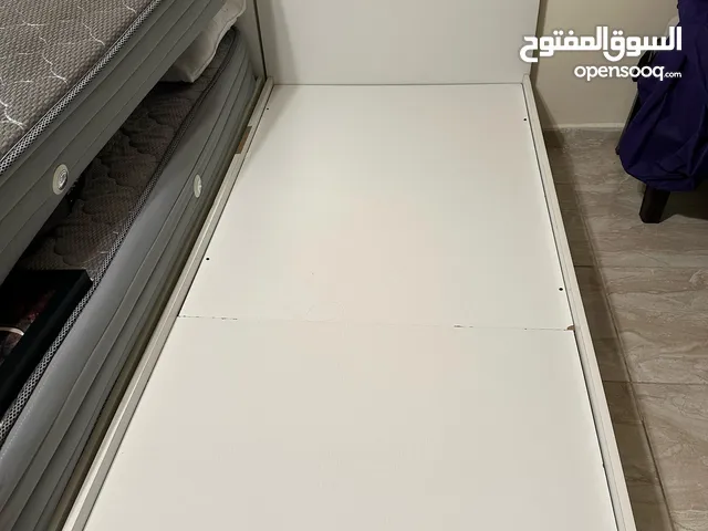 تخت مفرد ((بوكس تخزين)) مع فرشه
