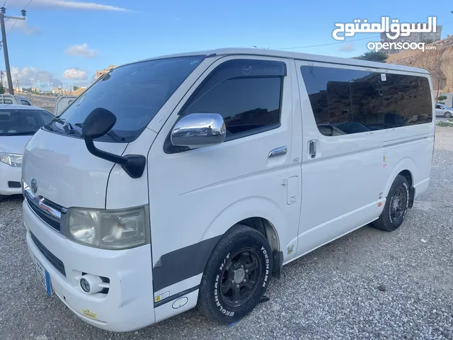 Used Toyota Hiace in Al Mukalla