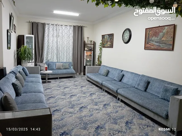 مجلس ضيوف بحالة ممتازة