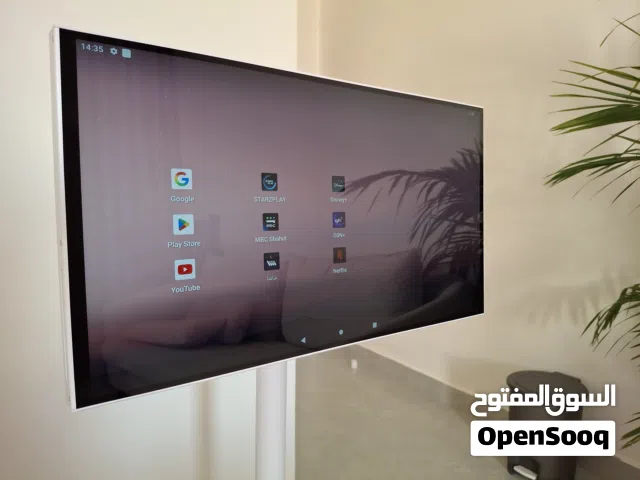 27" LG monitors for sale  in Sharjah