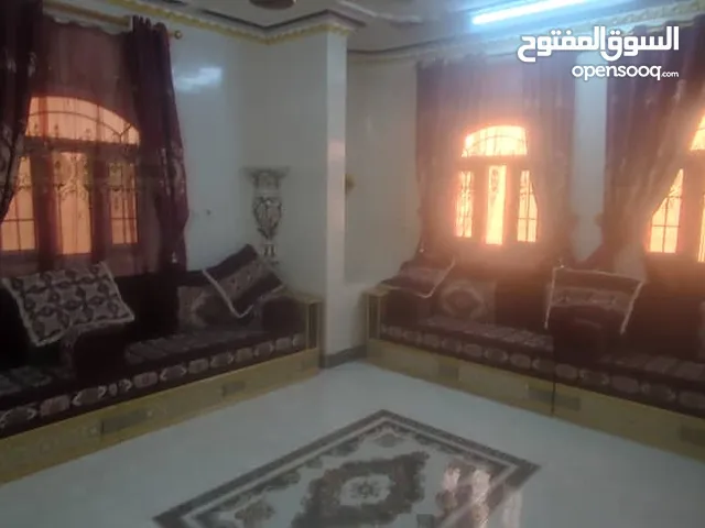 شقه مفروشه للايجار عدن المنصوره التسعين