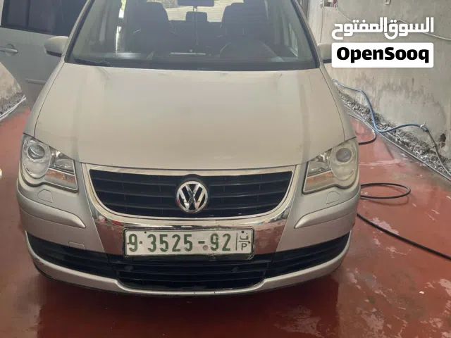 Used Volkswagen Touran in Qalqilya