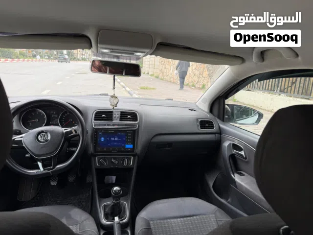 2015, فولكسفاغن, بولو, Standard