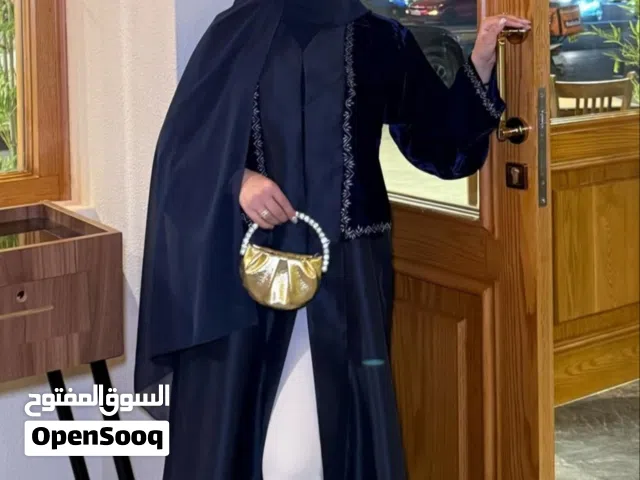 عبايه نسائية لون نيلي