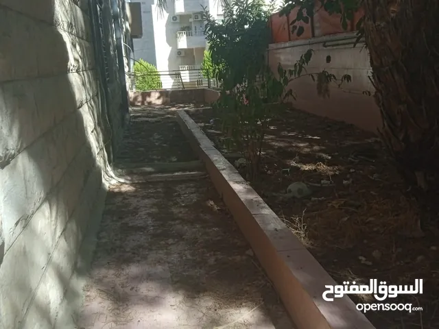 207 m2 3 Bedrooms Apartments for Sale in Amman Shmaisani