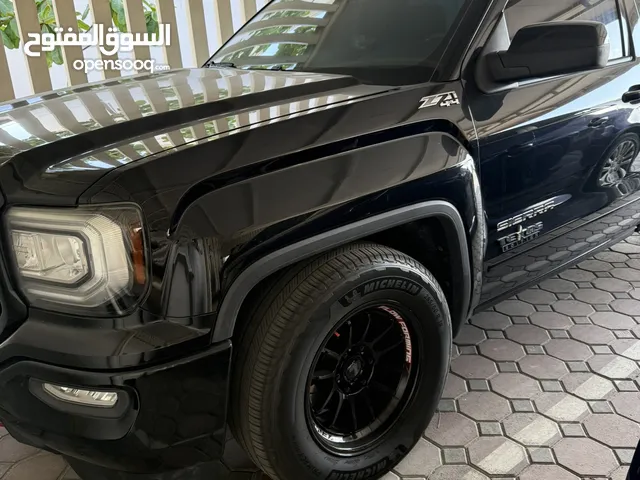 Used Chevrolet Silverado in Dubai