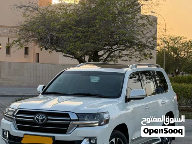 2020 تويوتا لاند كروزر GXR