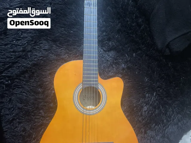 جيتار Rivera