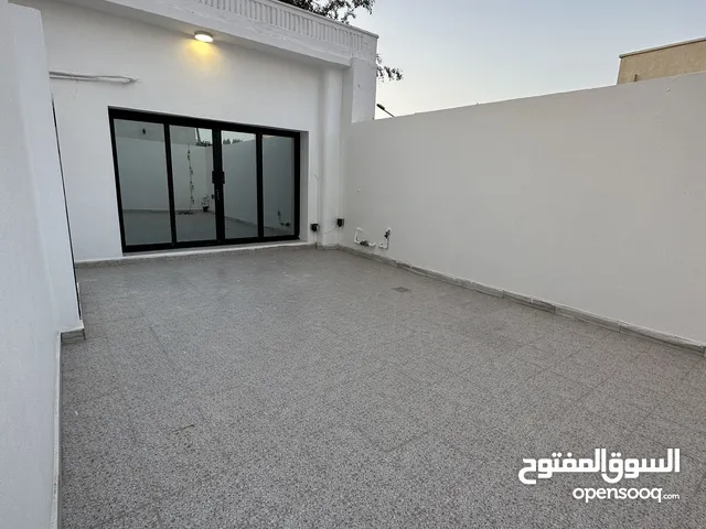20 m2 2 Bedrooms Apartments for Rent in Hawally Rumaithiya