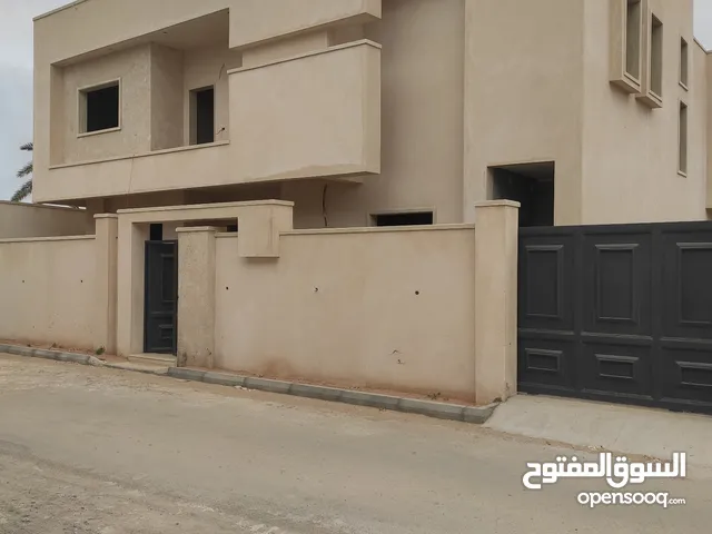 600 m2 More than 6 bedrooms Villa for Sale in Tripoli Salah Al-Din