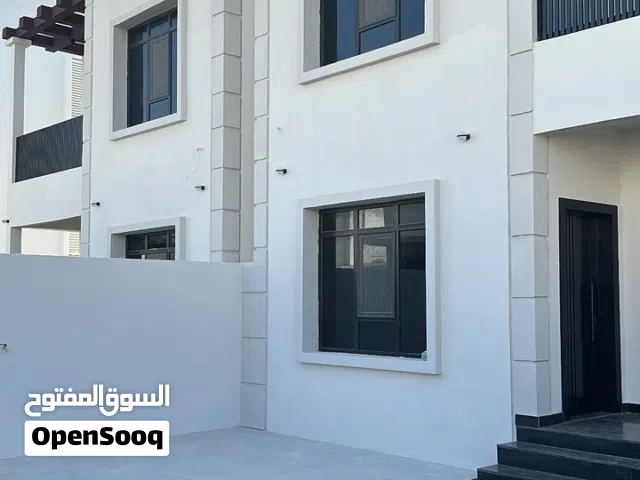 فيلا للبيع المعبيلة الجنوبية