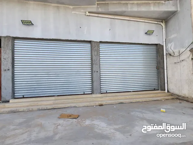 Unfurnished Shops in Tripoli Gorje