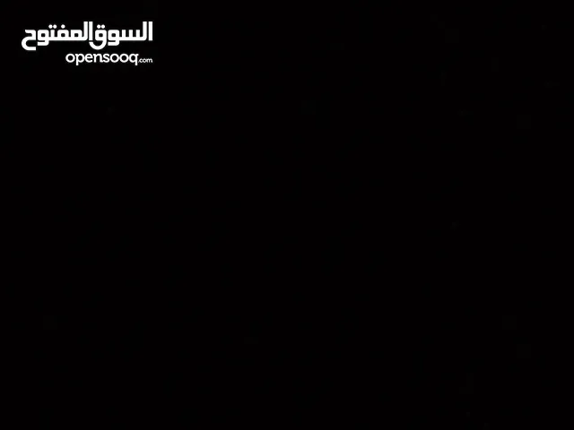 ايفون 8 للبيع مسكر ايكلاود و بدو شاشه