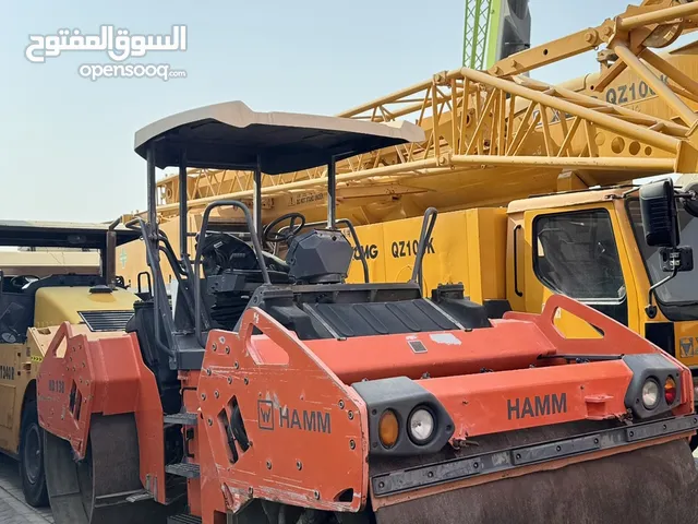 مدحلة HAMM HD138 دبل درام مديل 2014 بحالة ممتازة جداً ساعات العمل .....................